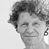 Ecoutez le portrait de Vincent LUCAS par Maya Zinzine Ecoutez le portrait de Vincent LUCAS par Maya Zinzine